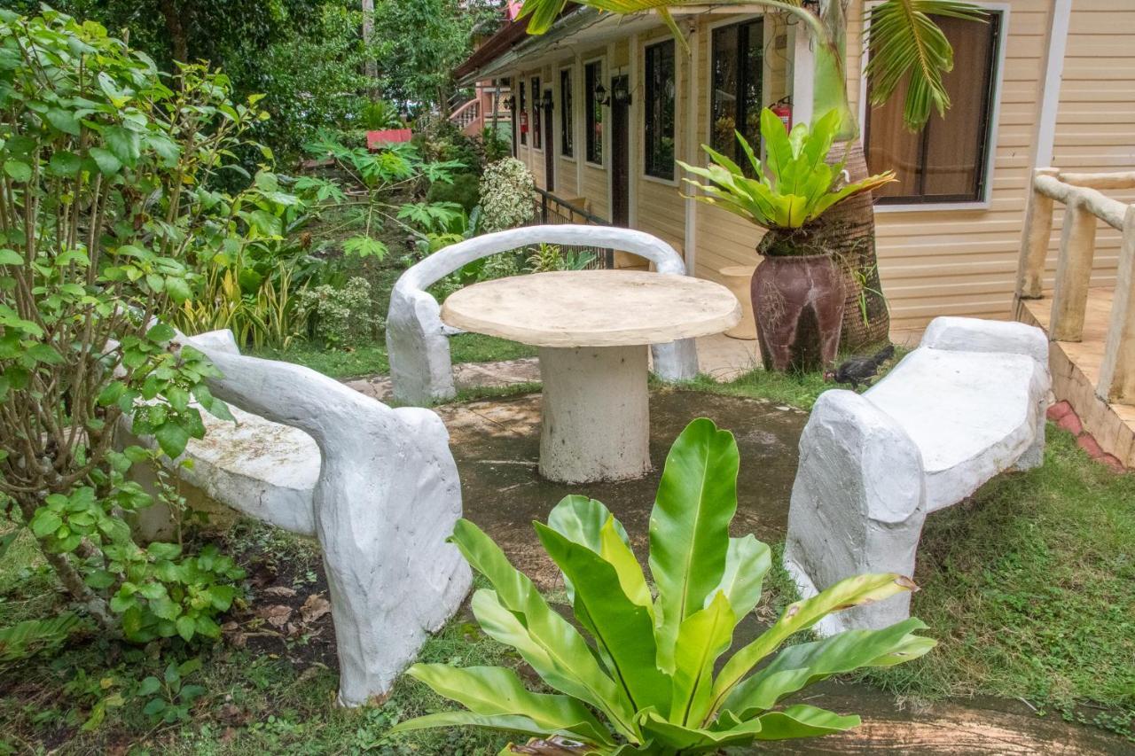 Almira Diving Resort- Panglao Dış mekan fotoğraf